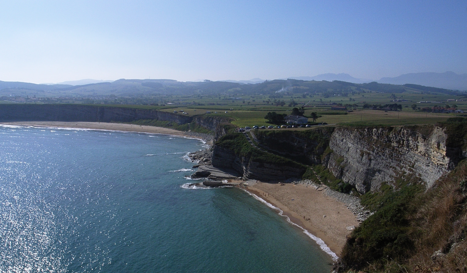 Ribamontán al Mar: paraíso para los surfistas